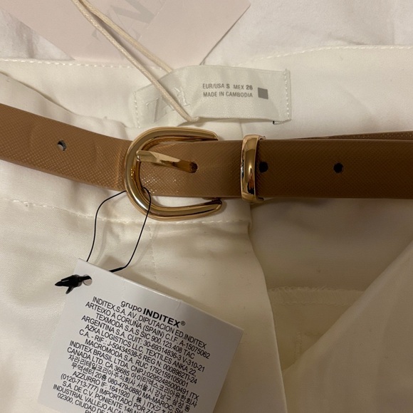 Zara High Waist Cream Shorts with Tan Belt - Picture 3 of 5